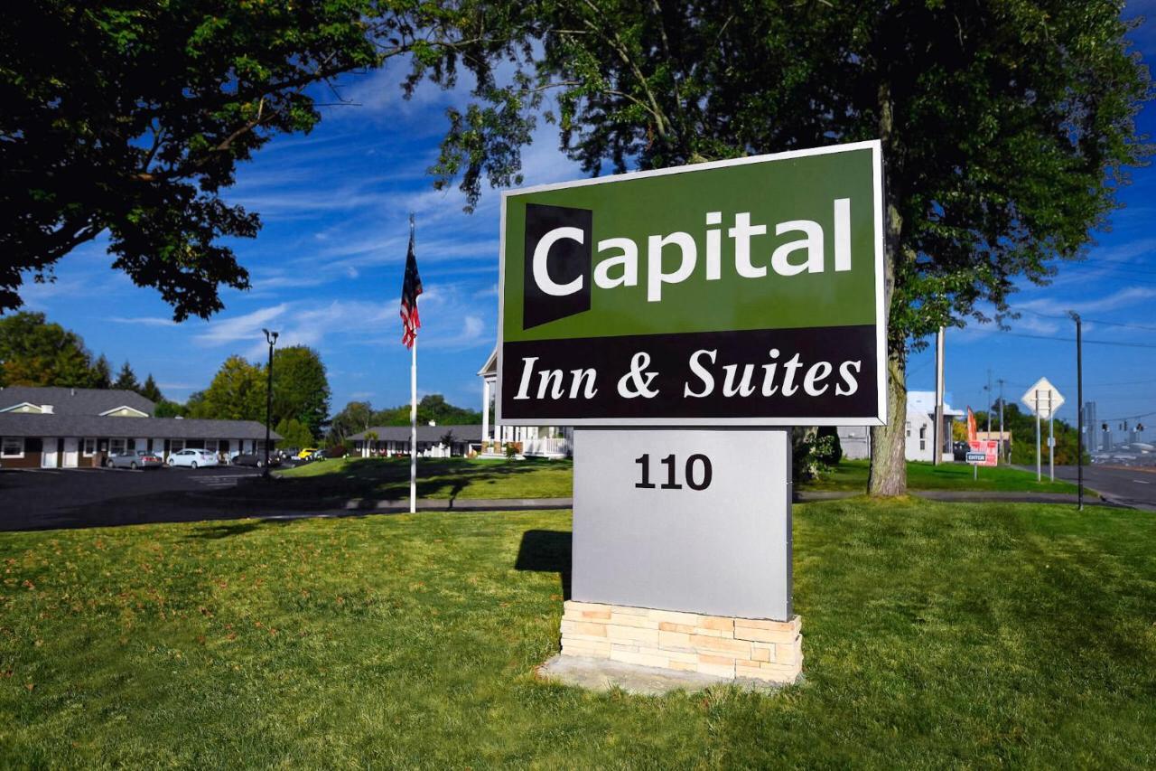 Capital Inn And Suites Rensselaer Extérieur photo